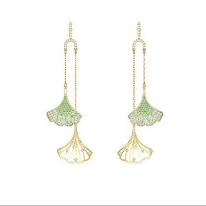 Swarovski Gold Fun 2-Leaf Gingko Long Dangle Luxury Sparkle Pin Earrings